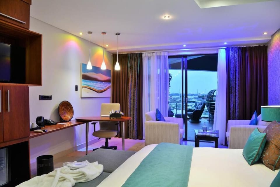 Executive Suite, 1 King Bed | View from room