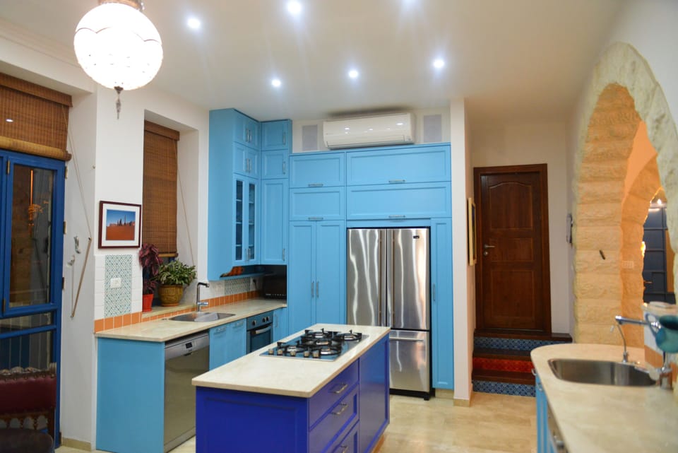 Luxury Villa, Multiple Beds | Private kitchen | Full-size fridge, microwave, oven, stovetop