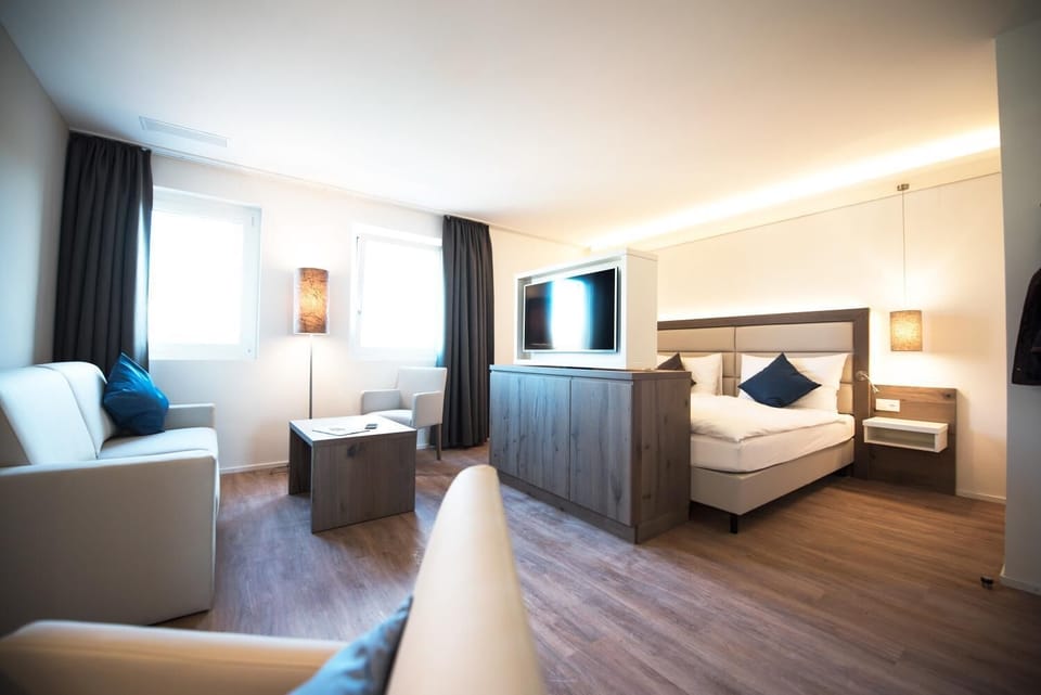 In-room safe, blackout drapes, soundproofing, free WiFi