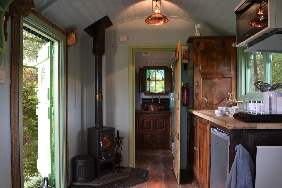 Shanti Hut | Room amenity