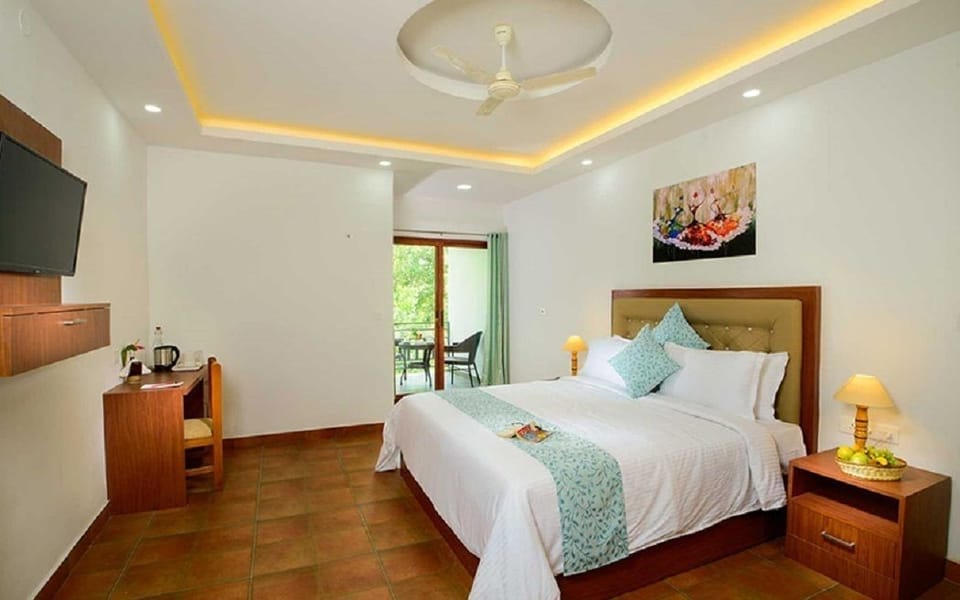 Plantation Room with Balcony | 5 bedrooms, in-room safe, desk, blackout drapes