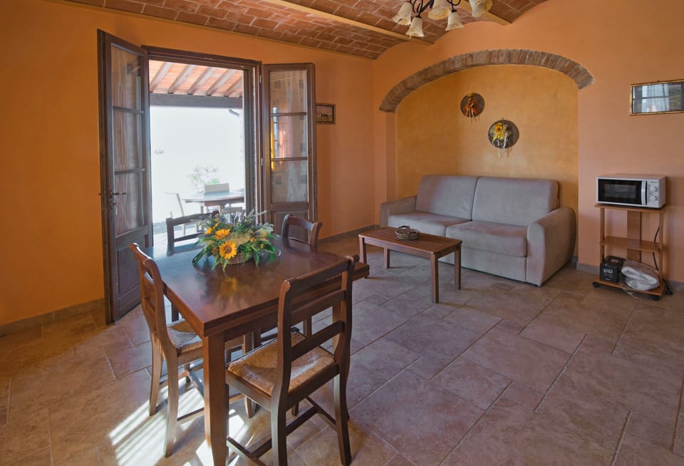 Apartment, 4 Bedrooms | Private kitchen | Full-size fridge