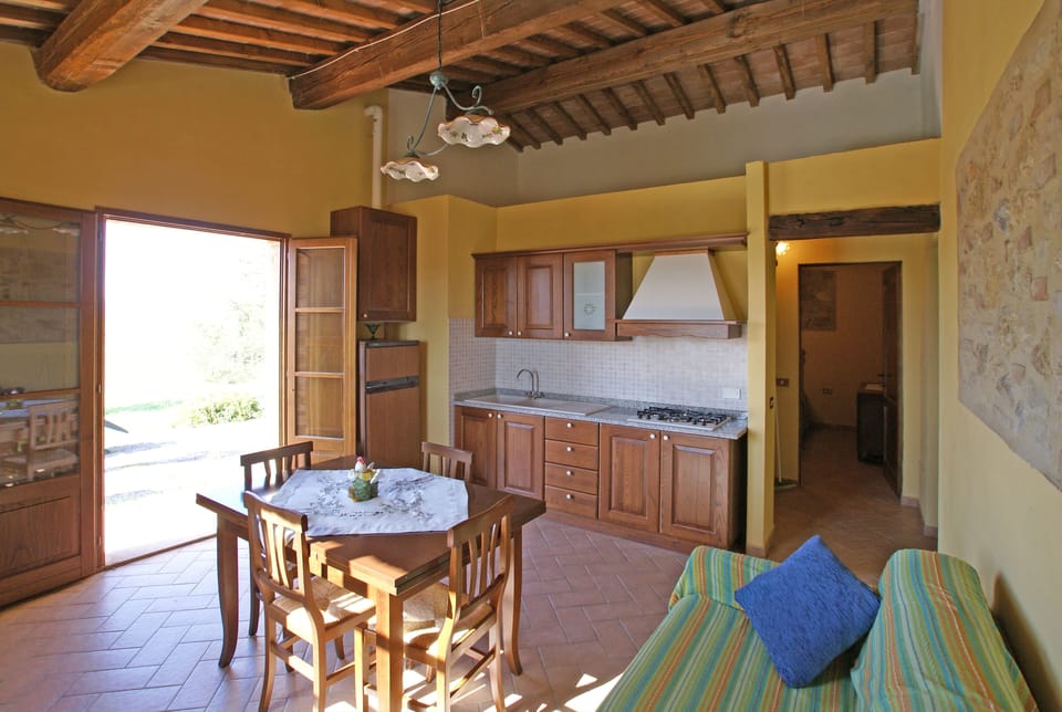 Apartment, 1 Bedroom | Private kitchen | Full-size fridge, microwave, stovetop, espresso maker