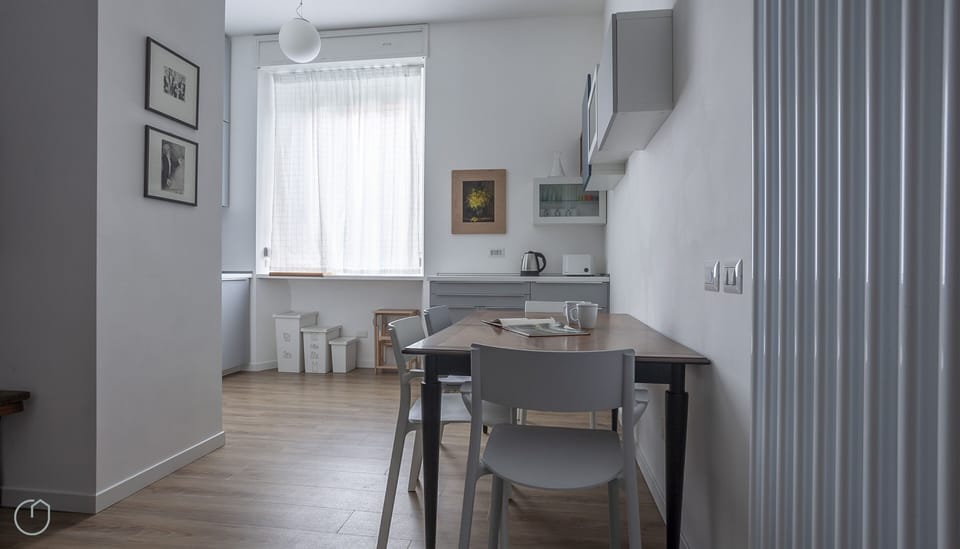 Apartment (1 Bedroom) | Interior