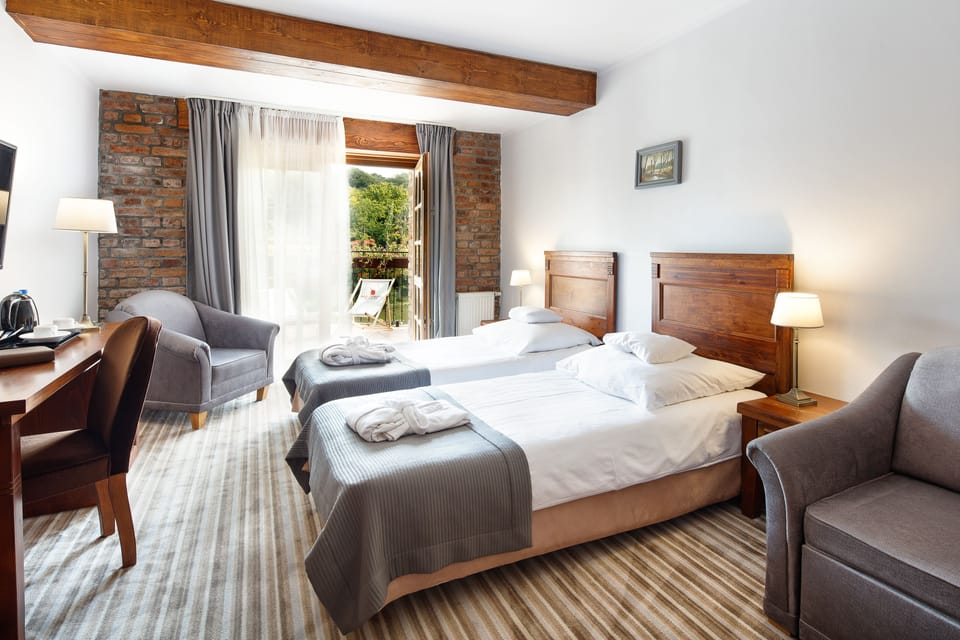 In-room safe, desk, cribs/infant beds, free WiFi