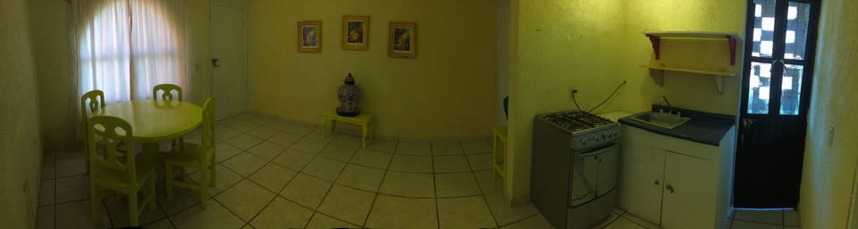 Classic Apartment, Multiple Beds, Non Smoking | Living area