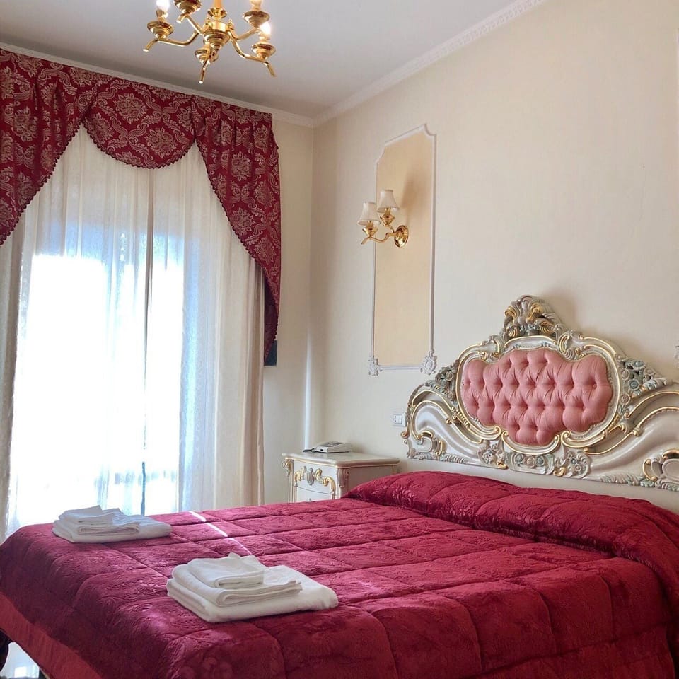 Premium bedding, in-room safe, desk, soundproofing