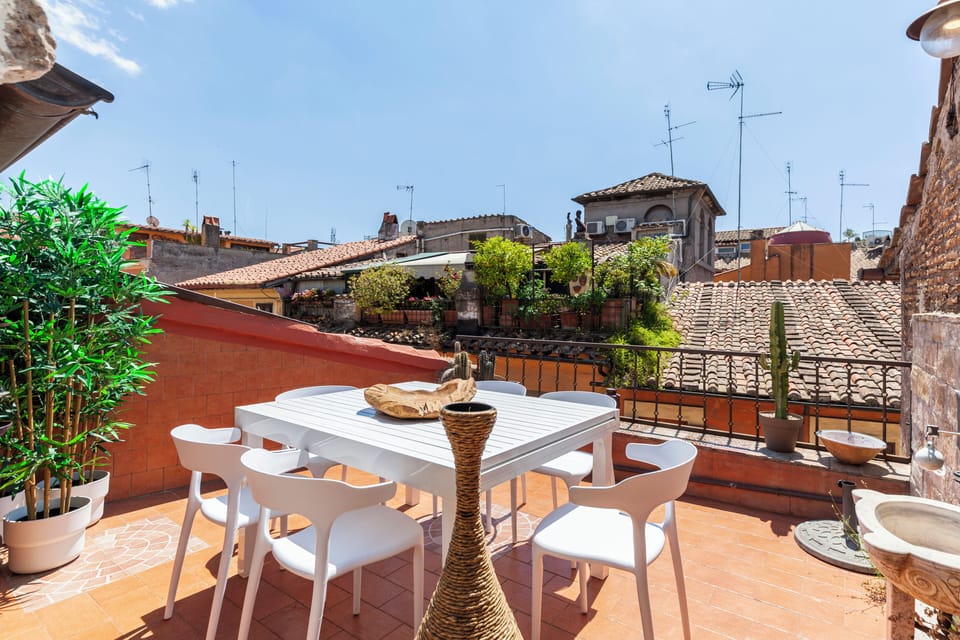Deluxe Apartment | Terrace/patio