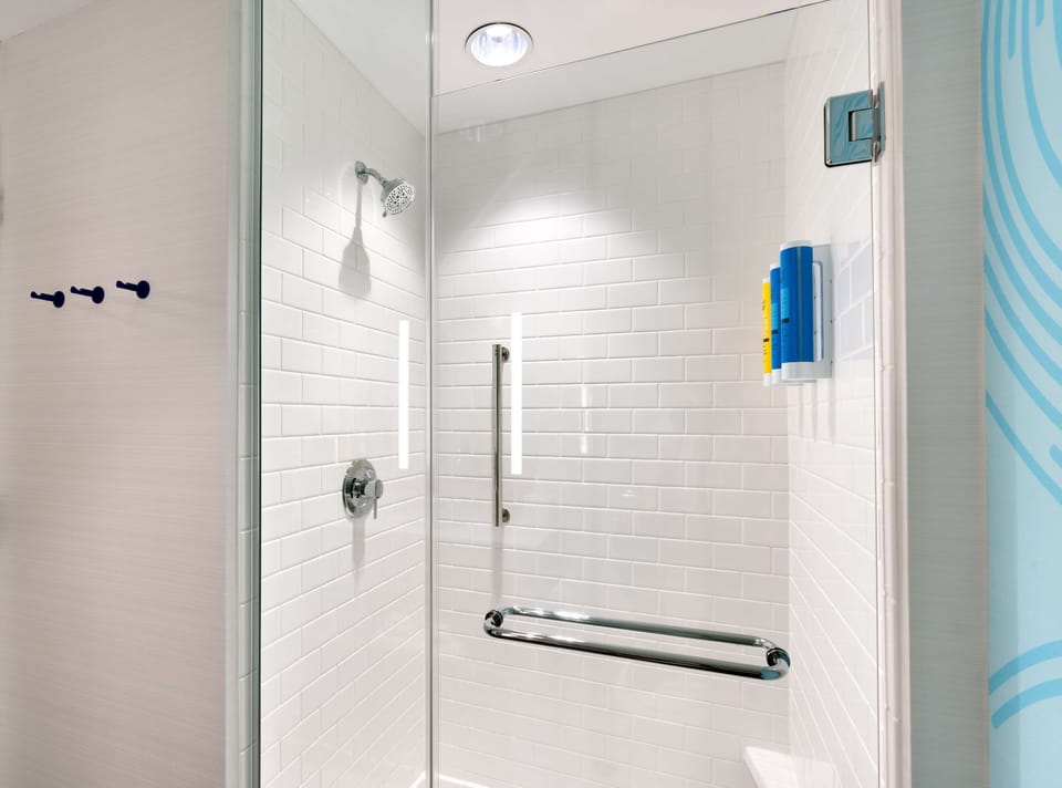 Bathroom shower