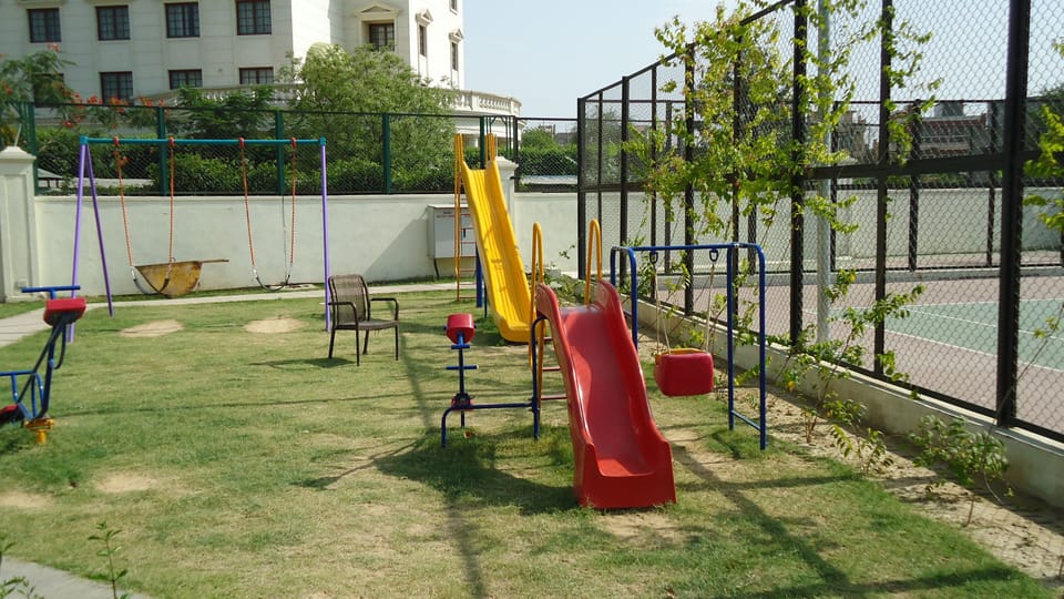 DLF Club 3 Hotel in Gurugram