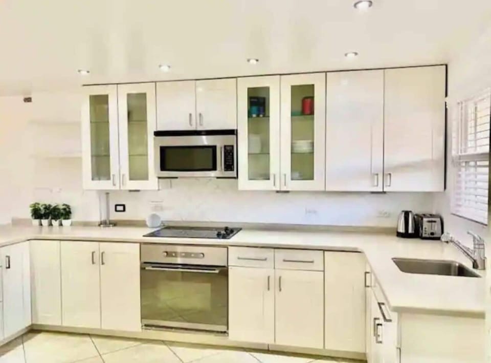 Luxury Townhome, Multiple Beds, Non Smoking | 2 bedrooms, in-room safe, blackout drapes, iron/ironing board
