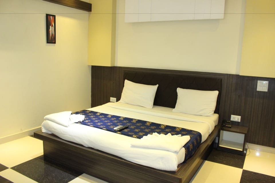 Executive Room, Non Smoking | Rollaway beds