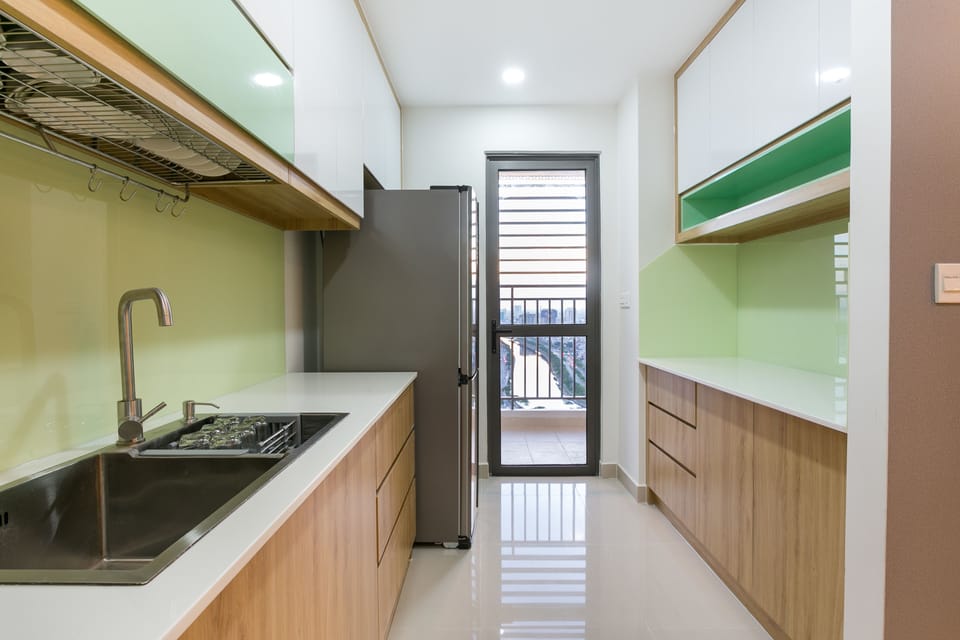 Comfort Apartment, 3 Bedrooms, 2 Bathrooms, Tower | Private kitchen | Fridge, microwave, stovetop, electric kettle