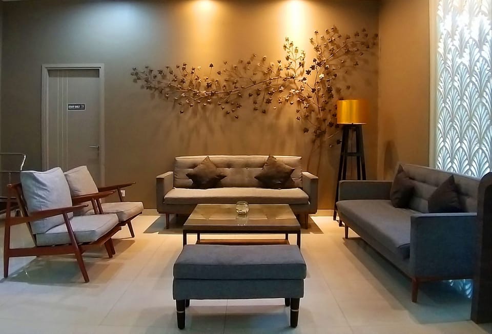 Lobby sitting area