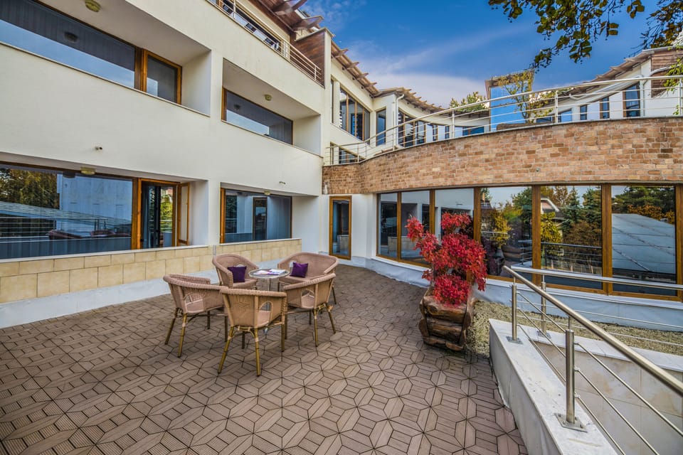 Standard Room | Terrace/patio