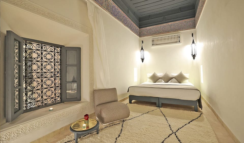 Deluxe Room | In-room safe, free WiFi, bed sheets