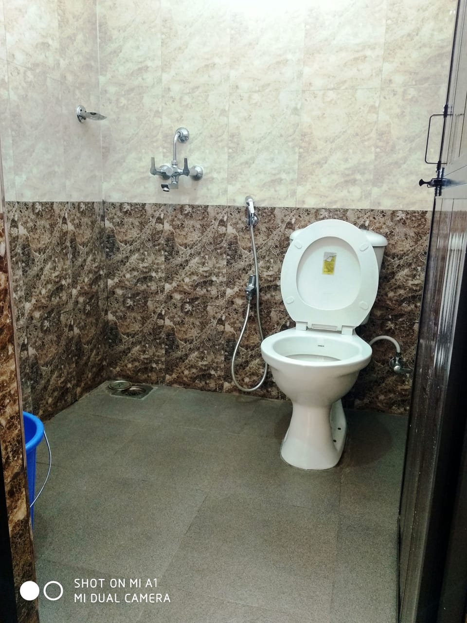 Deluxe Quadruple Room, Multiple Beds, Smoking | Bathroom | Shower, free toiletries, slippers, towels