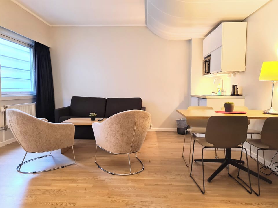 Standard Apartment, 2 Twin Beds, Non Smoking | Desk, blackout drapes, soundproofing, free WiFi