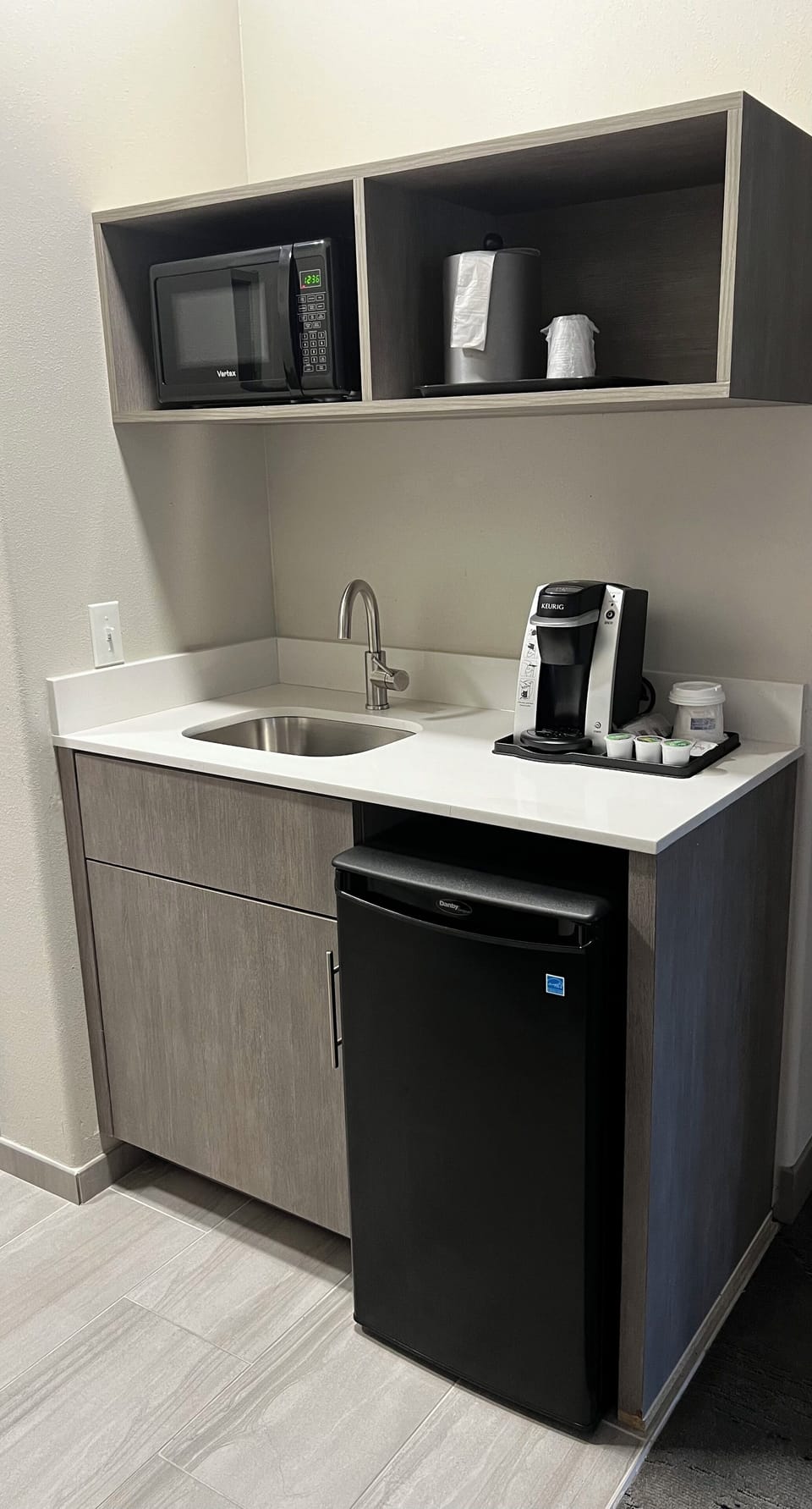 Coffee/tea maker