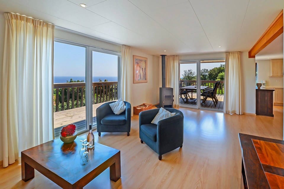 Villa, Multiple Beds, Non Smoking | Living area