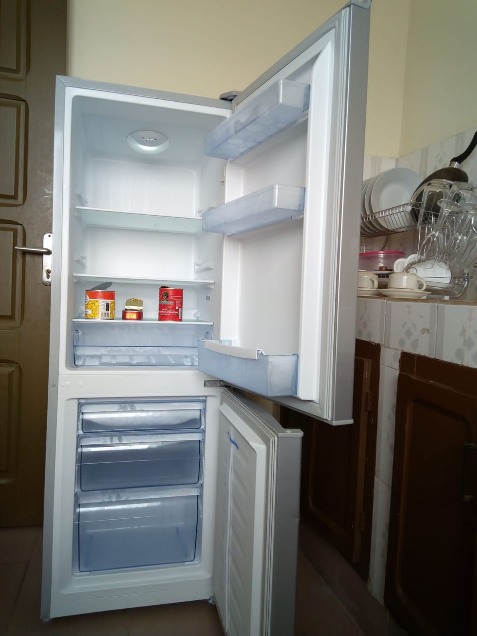 House, 3 Bedrooms, Housekeeping, Ground Floor | Private kitchen | Coffee/tea maker, full-size fridge, oven, stovetop