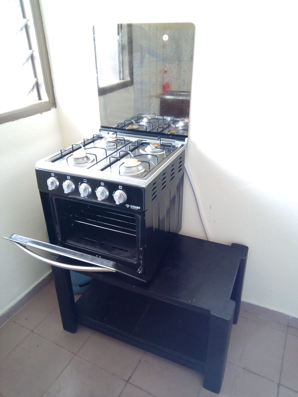 House, 3 Bedrooms, Housekeeping, Ground Floor | Private kitchen | Coffee/tea maker, full-size fridge, oven, stovetop