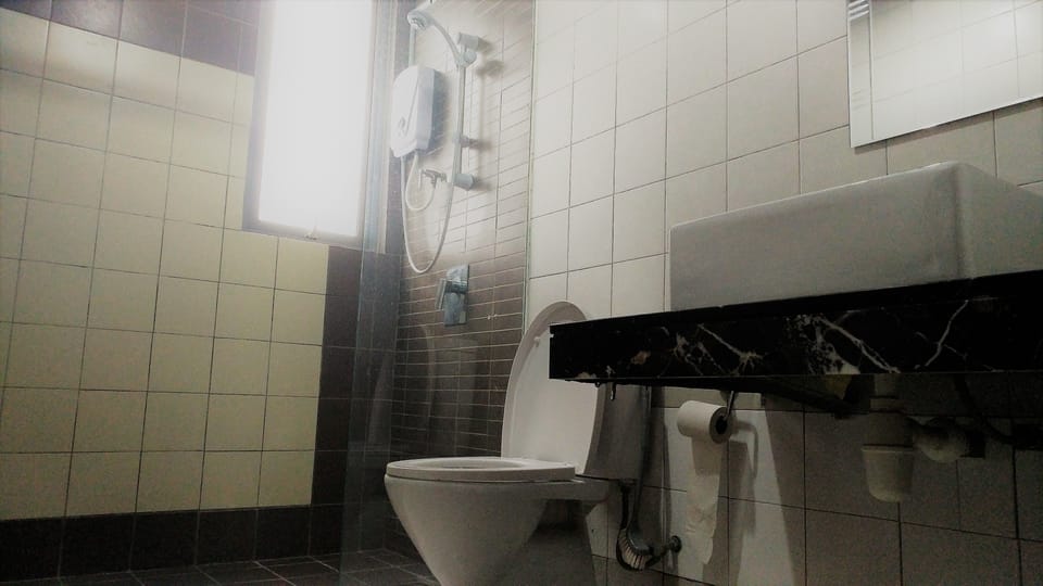 PJ8 Service Suite Pool View Apartment in Petaling Jaya