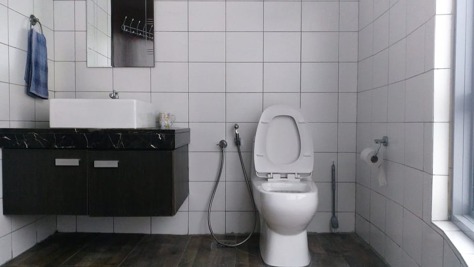PJ8 Service Suite Pool View Apartment in Petaling Jaya