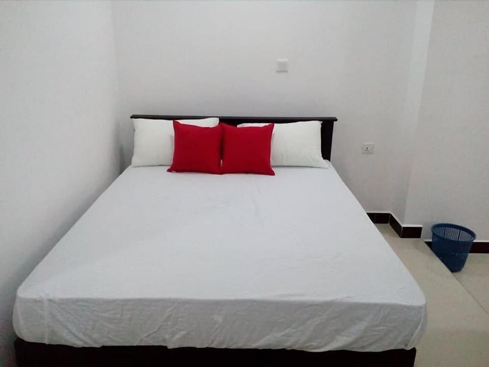 Standard Double Room | Free WiFi
