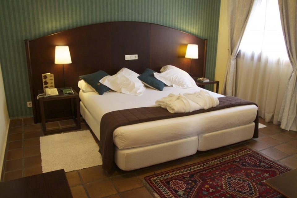 Superior Room | In-room safe, desk, free cribs/infant beds, free WiFi