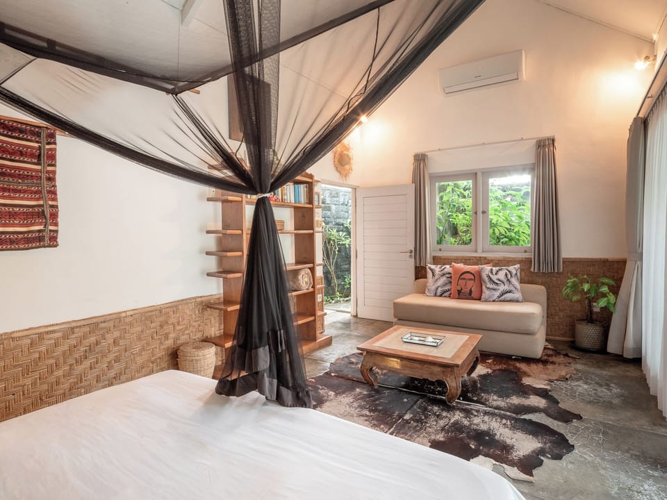 Lila Deluxe Room | Living area