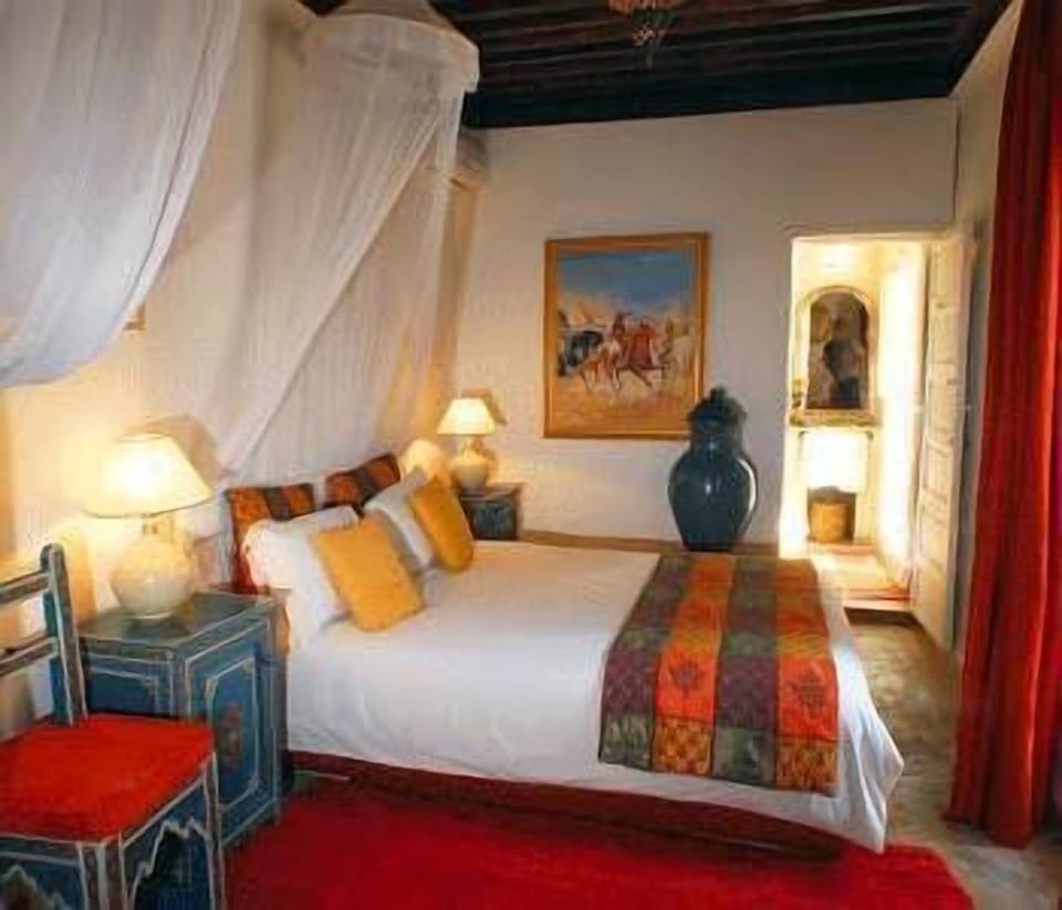 Select Comfort beds, in-room safe, iron/ironing board, free WiFi