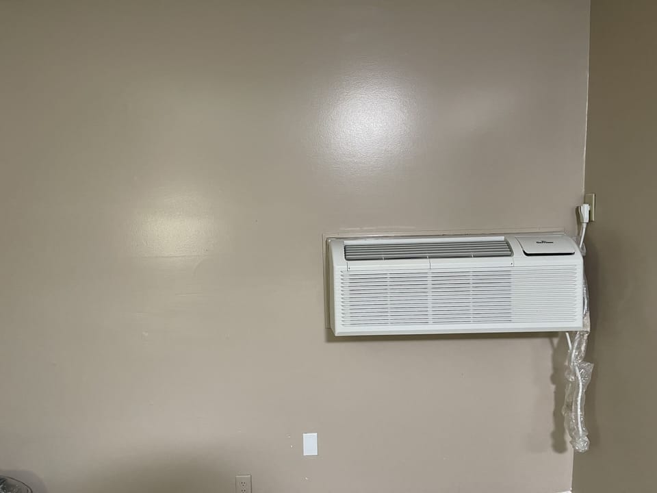 Basic Double Room, Multiple Beds | Free WiFi, bed sheets, wheelchair access