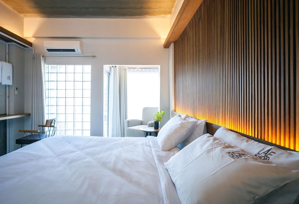 Superior Double Room | Desk, blackout drapes, rollaway beds (surcharge), WiFi (free)