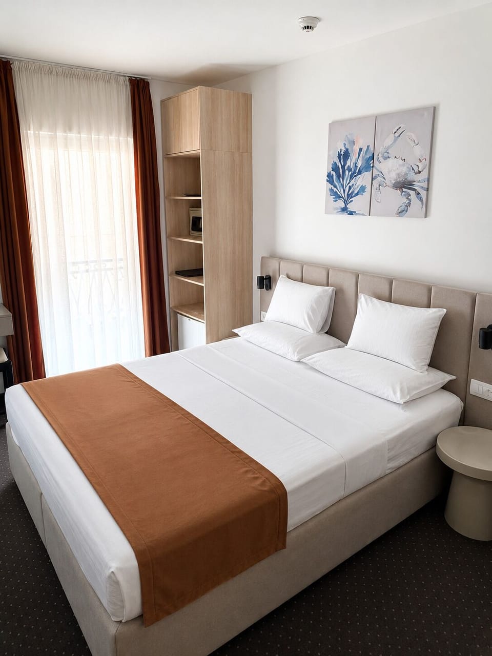 Economy Room, Balcony | Minibar, in-room safe, desk, soundproofing