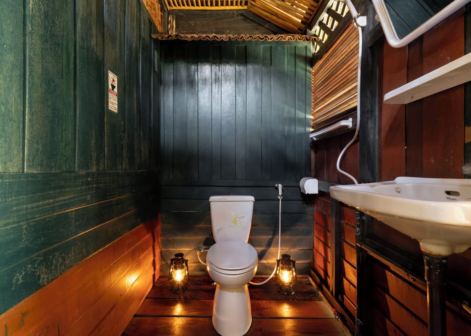 Shower, designer toiletries, towels