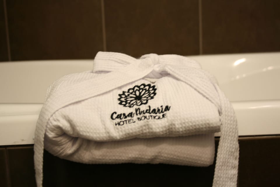 Habitación Especial - 1 cama matrimonial grande | Room amenity