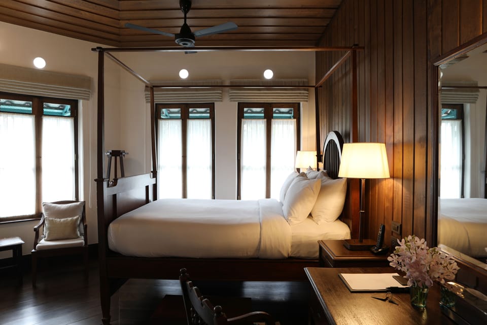 Superior Chinese Settler Room | Minibar, in-room safe, individually decorated, individually furnished