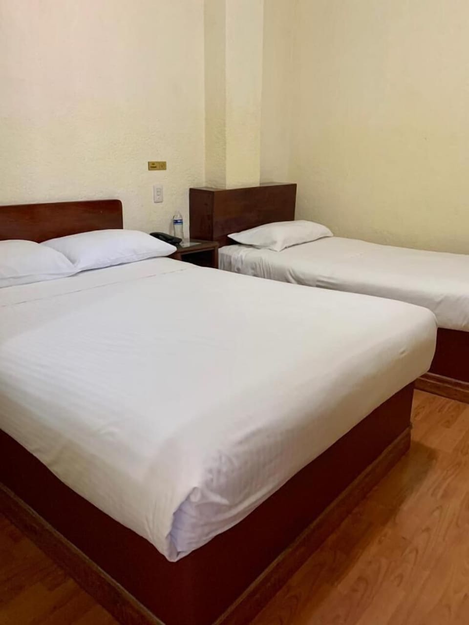 Free WiFi, bed sheets