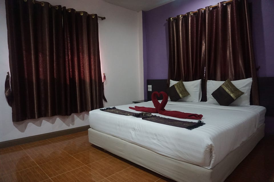 Standard Double Room | WiFi (free)