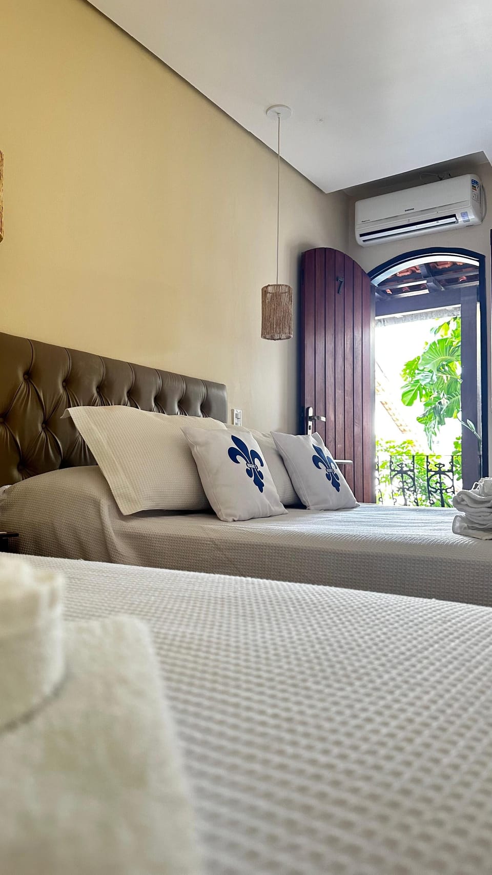 Triple Room | Minibar, in-room safe, free WiFi, bed sheets