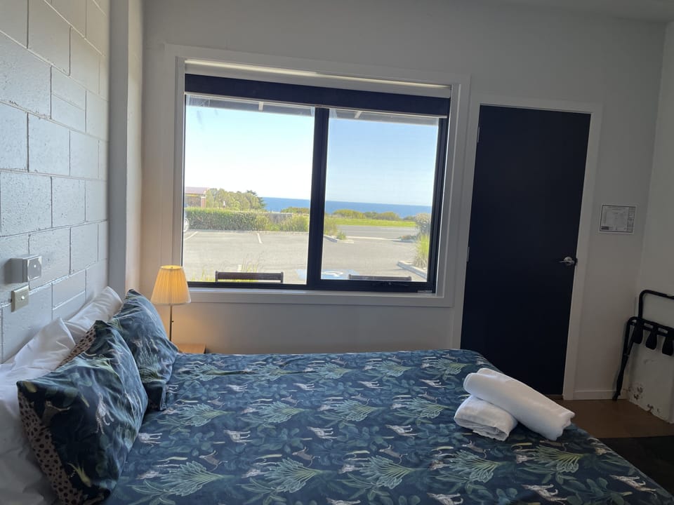 Family Superior Ocean View Room | Desk, iron/ironing board, free WiFi, bed sheets