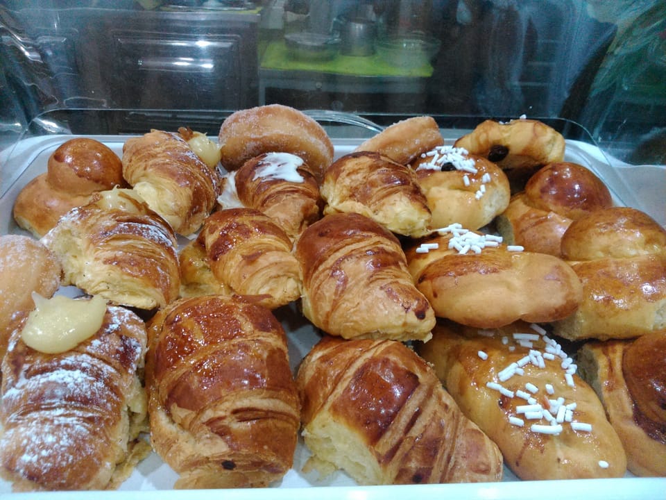 Free daily local cuisine breakfast