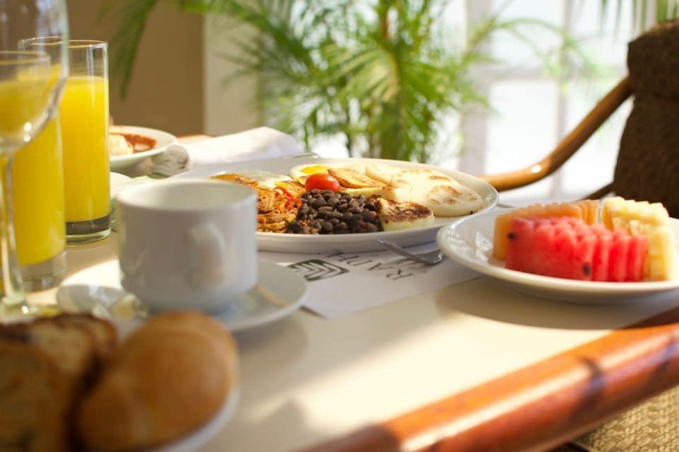 Daily cooked-to-order breakfast for a fee