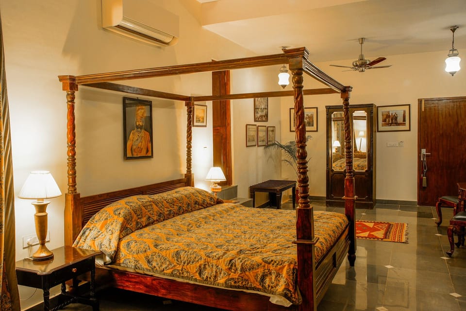 Luxury Suite | Premium bedding, minibar, in-room safe, desk