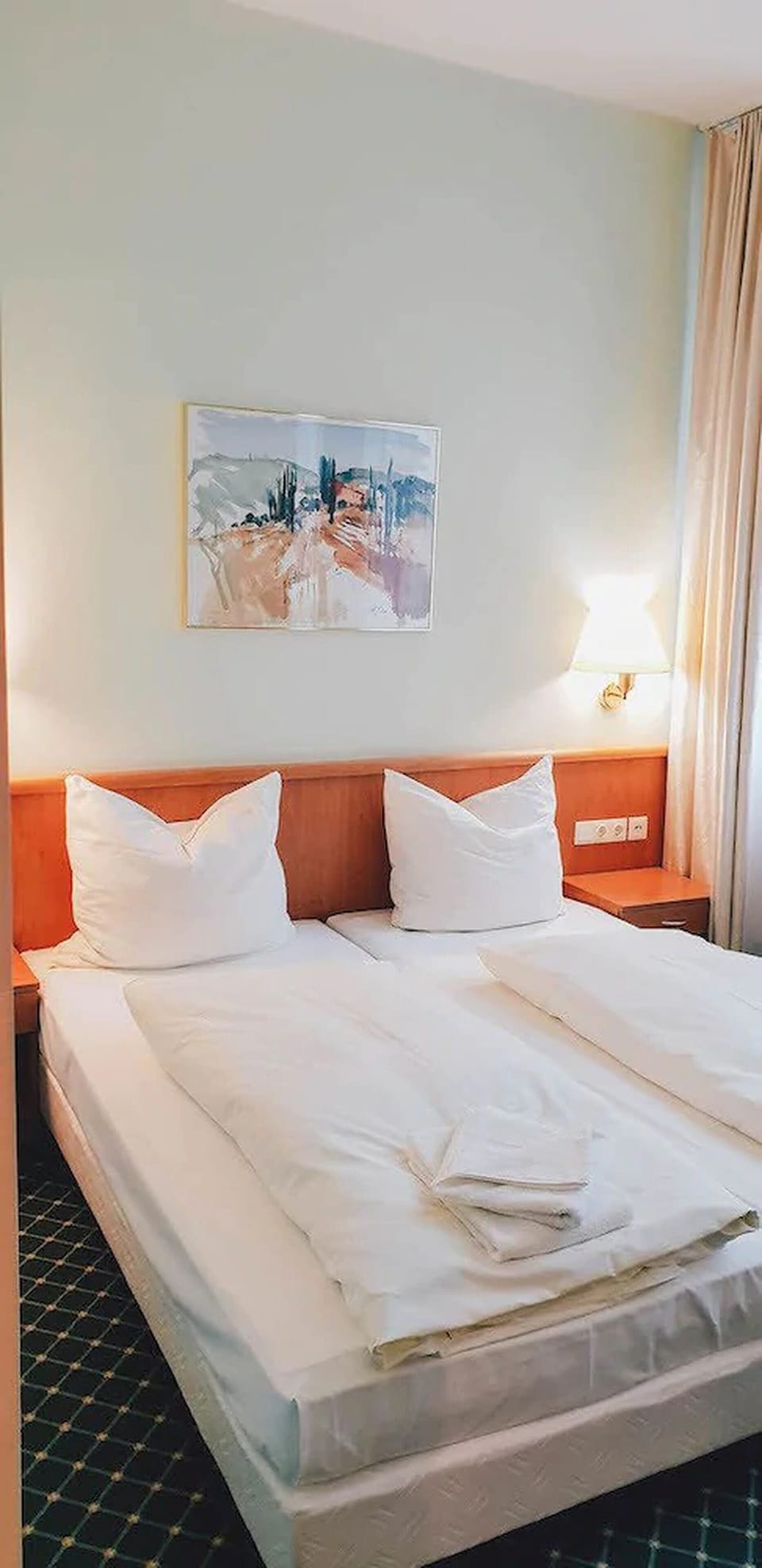 Double or Twin Room | Egyptian cotton sheets, premium bedding, down comforters, pillowtop beds