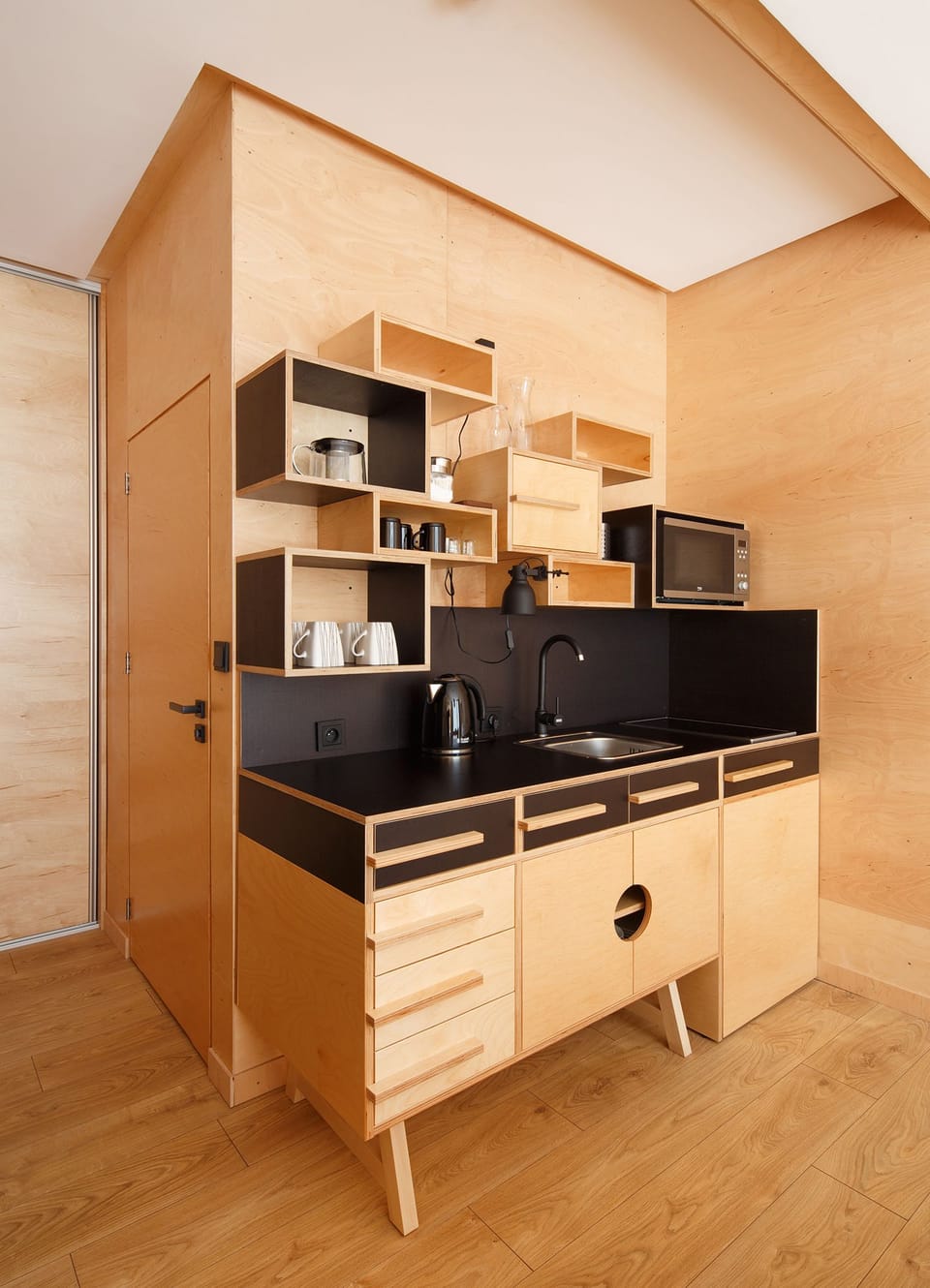 Private kitchenette