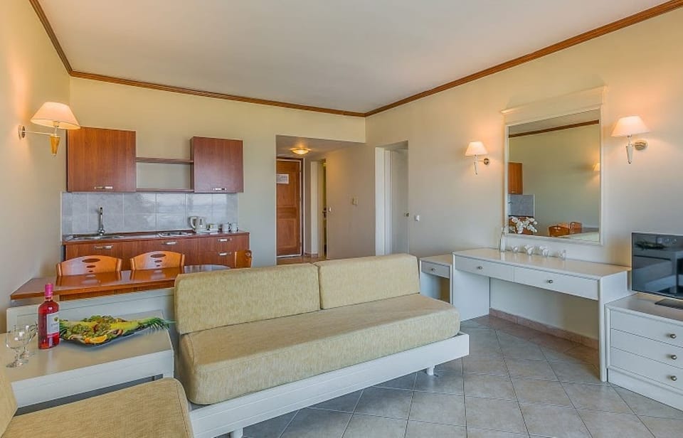 Family Room, Sea View | In-room safe, soundproofing, free cribs/infant beds, free WiFi