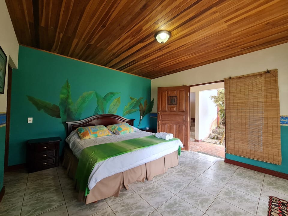 Basic Room, 2 Bedrooms, Non Smoking, Shared Bathroom | Individually decorated, individually furnished, iron/ironing board