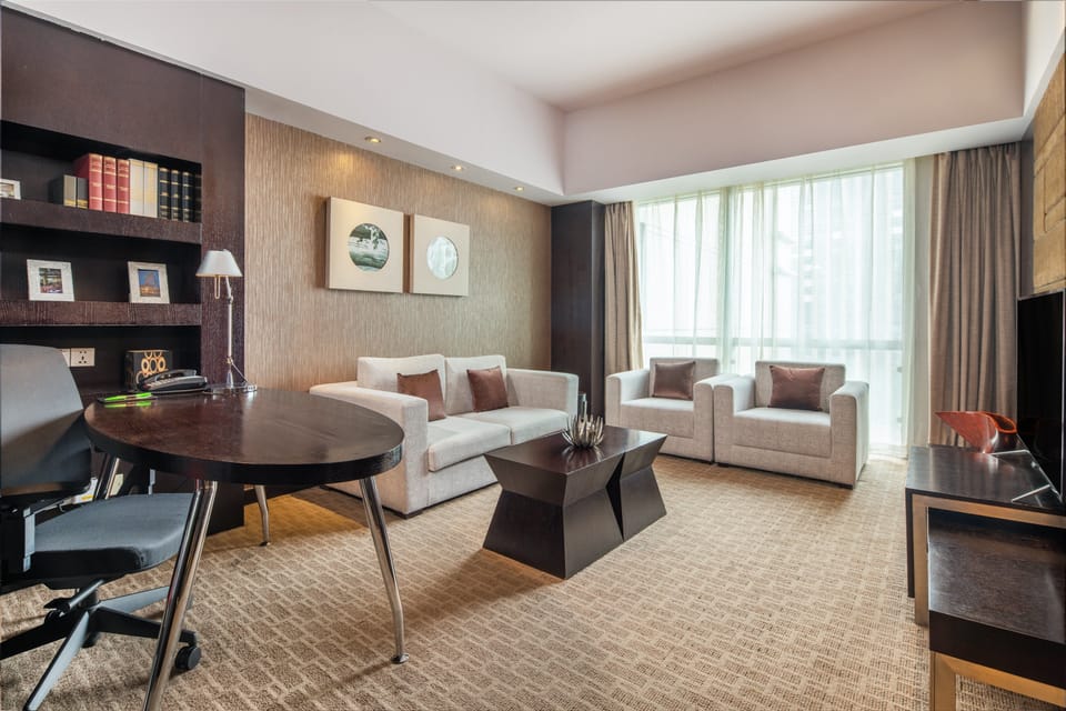 Down comforters, minibar, in-room safe, desk